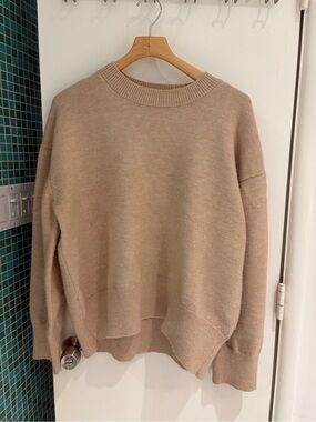 Women’s Cream Relaxed Crewneck Sweater